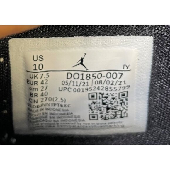 Jordan Womens Black Metallic Gold Sneakers Shoes Size 10 SKU 6810 - Picture 6 of 9